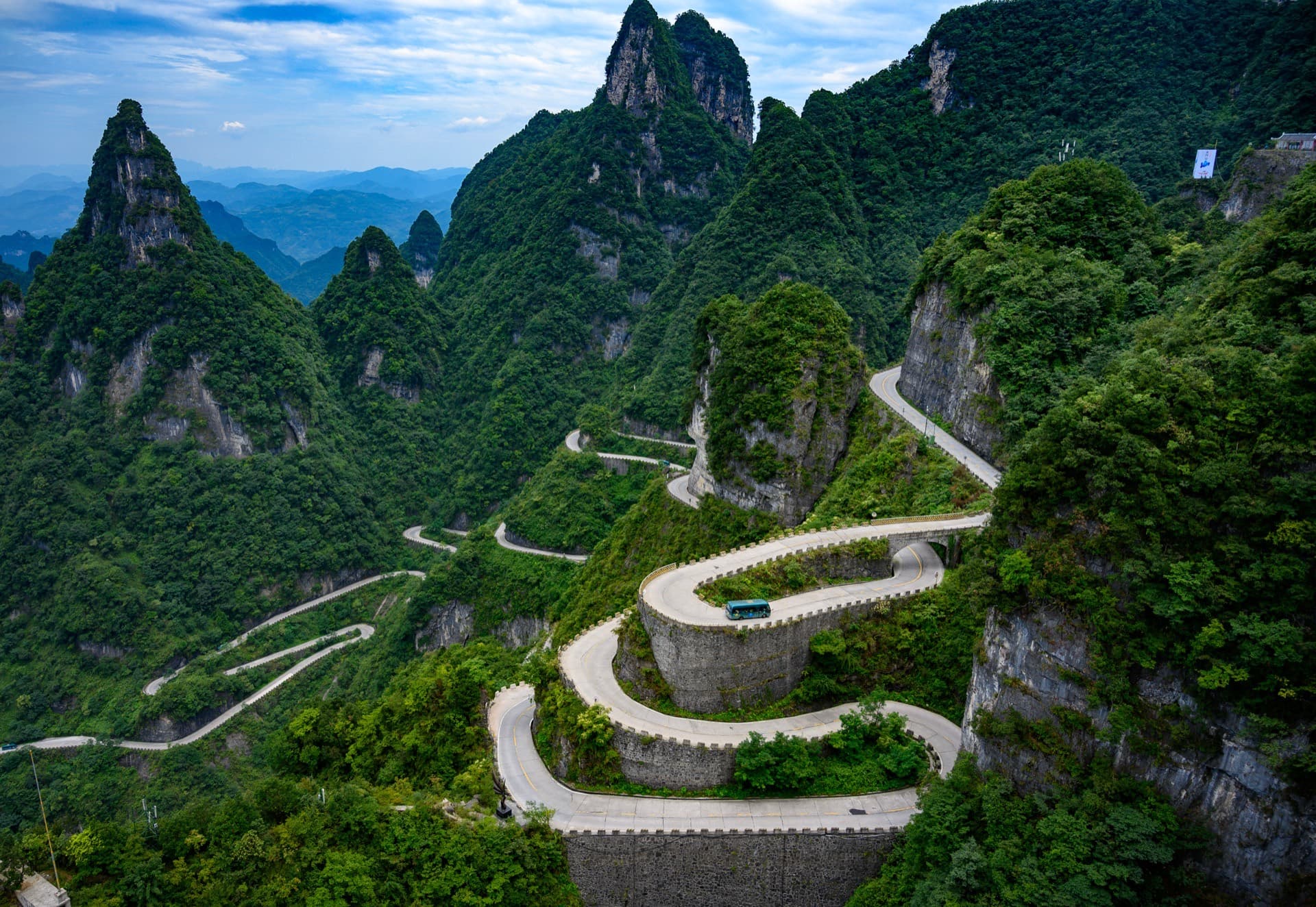 Семейный тур: Гуанчжоу – Чжанцзяцзе